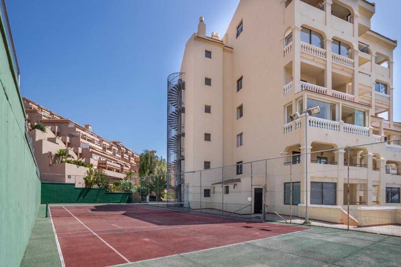 Castle Harbour Matthew'S Flat Los Cristianos By Lovetenerife Exterior foto