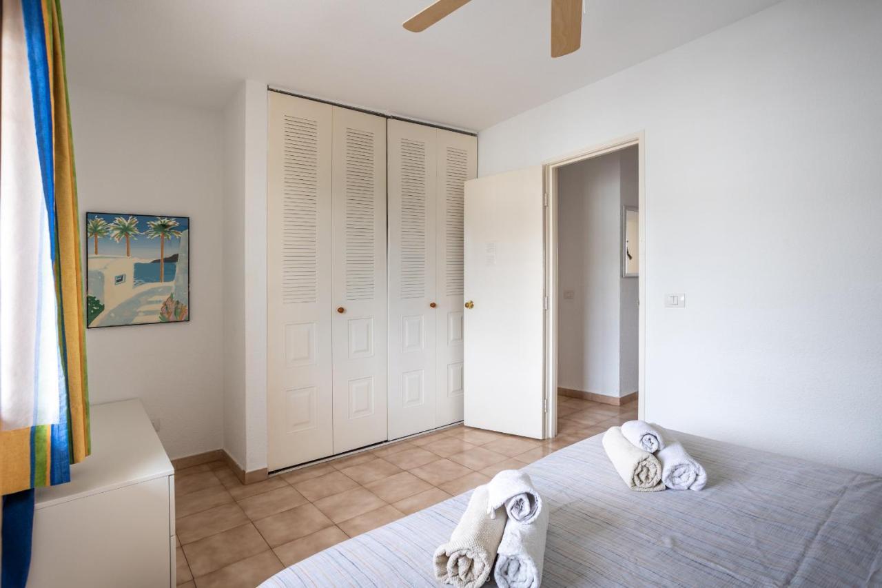 Castle Harbour Matthew'S Flat Los Cristianos By Lovetenerife Exterior foto